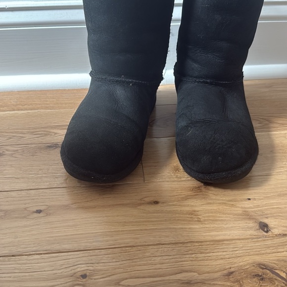 UGG Classic Black Tall Boots - Picture 4 of 4